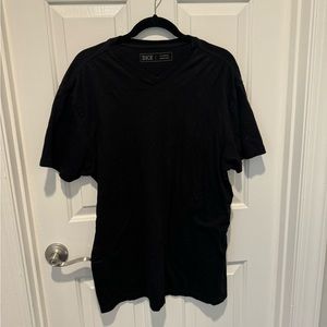 Mens BKE V Neck Tee Size XL